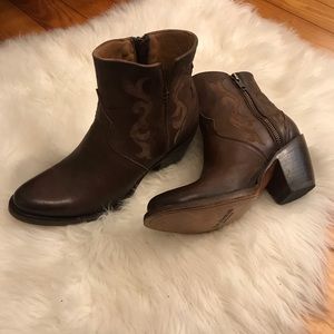 Lucchese Alondra Cowgirl Boots